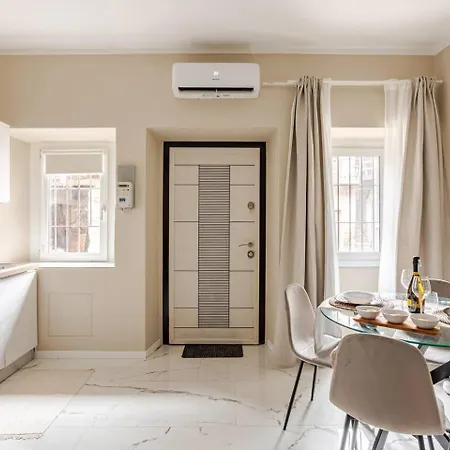 Dream House In Center! Gozzano